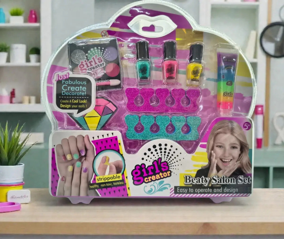 Set De Uñas Candy Toys 8 Piezas Con Maquillaje Y Gloss