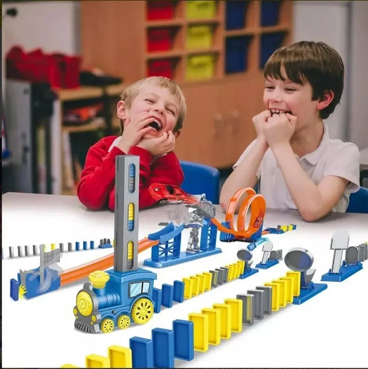 Pista Armable Con Locomotora Automática Y Fichas De Dominó