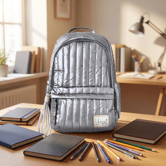 Mochila Juvenil Lluvia Gris Cromado Diseño Metálico