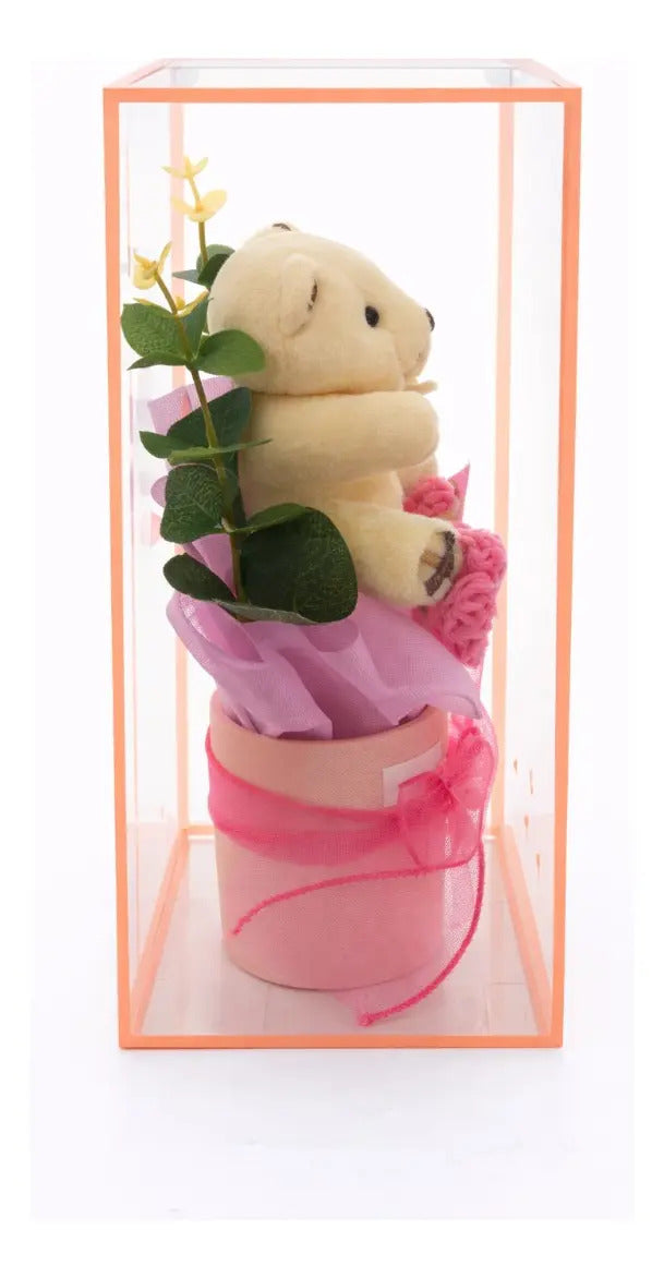 Detalle Romántico Con Flores Tejidas Infinitas Y Mini Oso