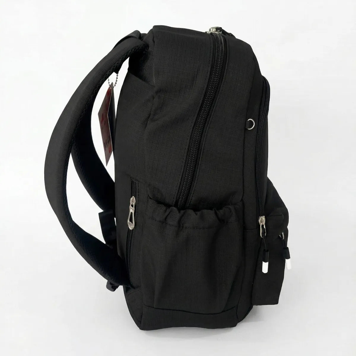 Mochila Lluvia Negra Con Diseño Urbano Y Acabado En Plata