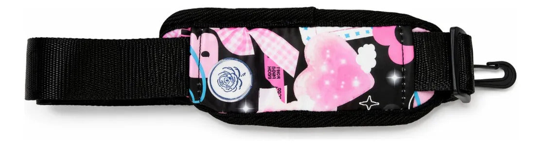Lonchera Juvenil Lluvia Soft Mood Negra Con Detalles Rosas