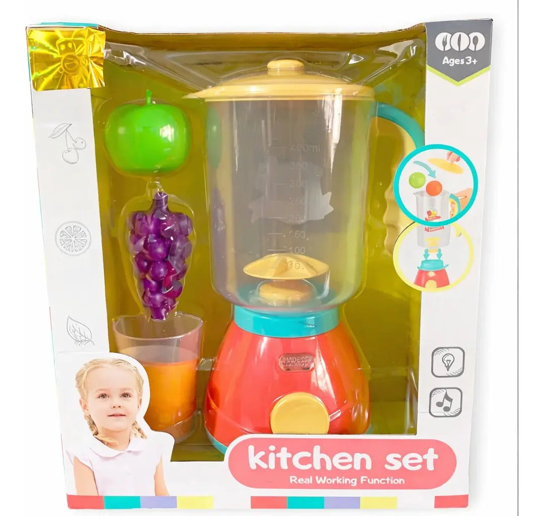 Licuadora Infantil Candy Toys Con 4 Accesorios Y Movimiento