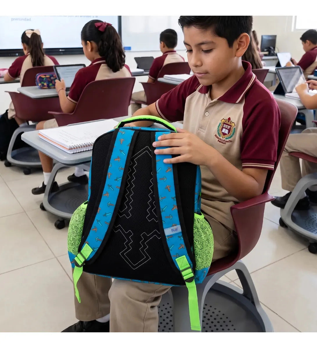 Mochila Primaria Infantil Ruz Microsoft Minecraft Steve 20L Azul Liso Tirantes Acolchados