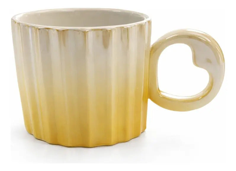 Taza Acanalada Degradado Pastel Con Aza De Corazon 350 Ml
