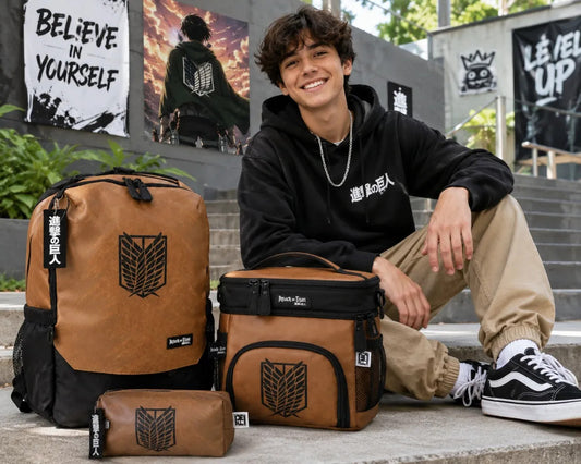 Set Escolar Attack On Titan Mochila Lonchera Y Lapicera